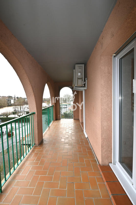 Appartement - 82 m² - 3 pièces