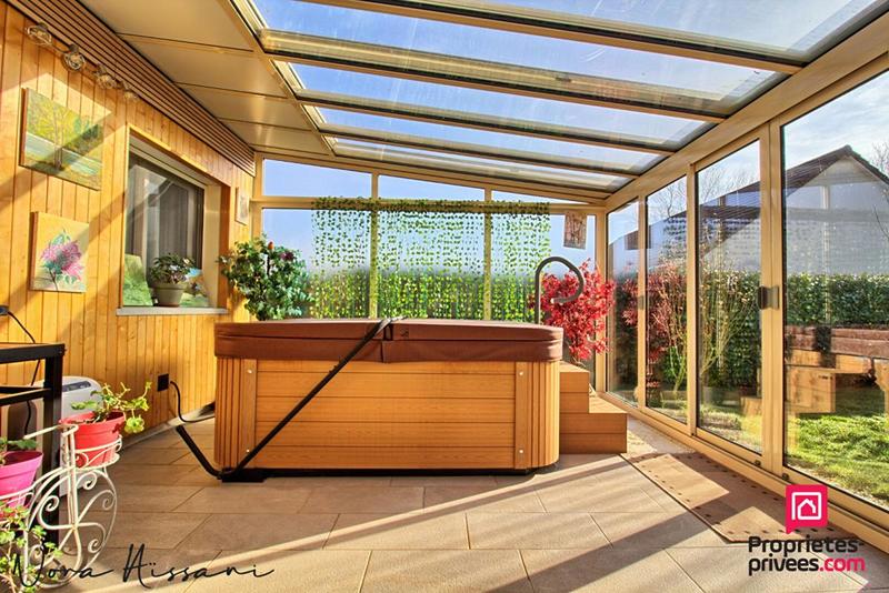 Maison - 195 m² - 6 pièces