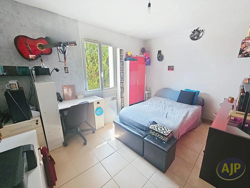 Maison - 86 m² - 5 pièces