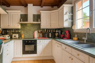 Maison - 191 m² - 8 pièces