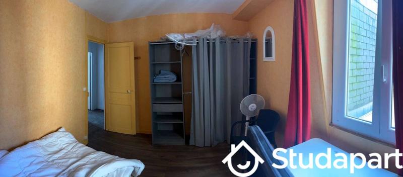 Chambre - 11 m² - 1 pièce