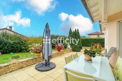 Villa - 137 m² - 6 pièces