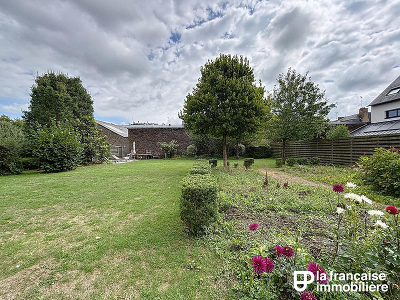 Appartement - 90 m² - 4 pièces