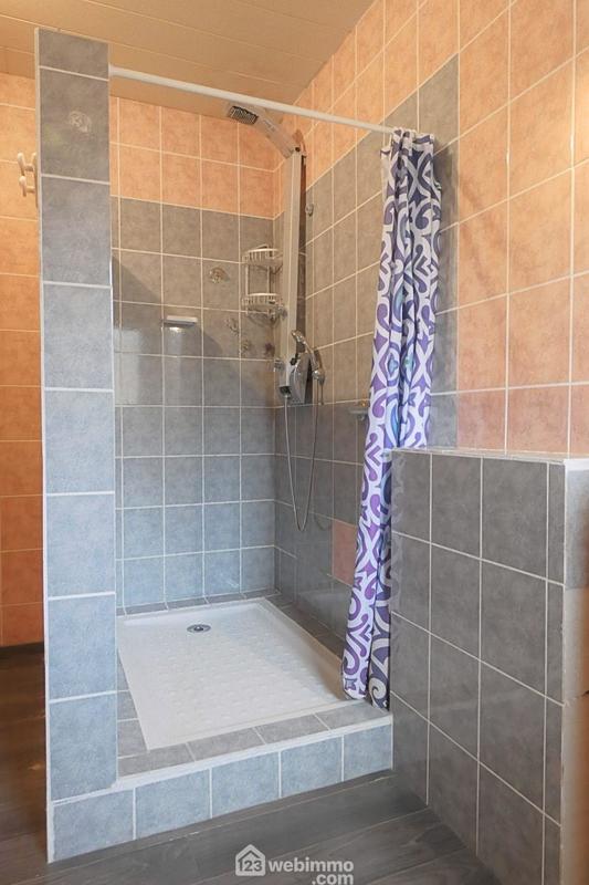 Maison - 104 m² - 4 pièces