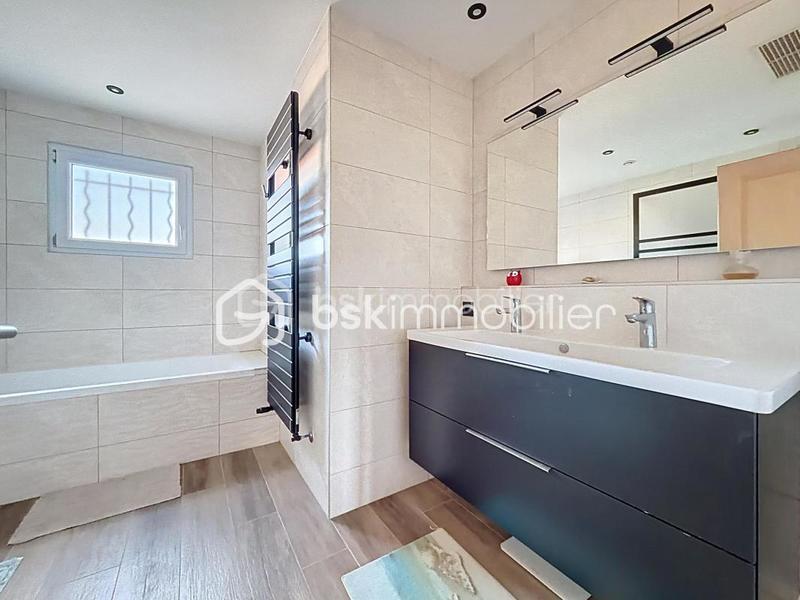 Maison - 162 m² - 6 pièces