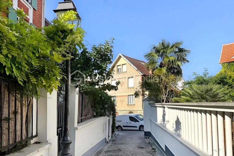 Propriété - 96 m² - 5 pièces