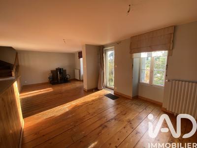 Maison de village - 90 m² - 3 pièces