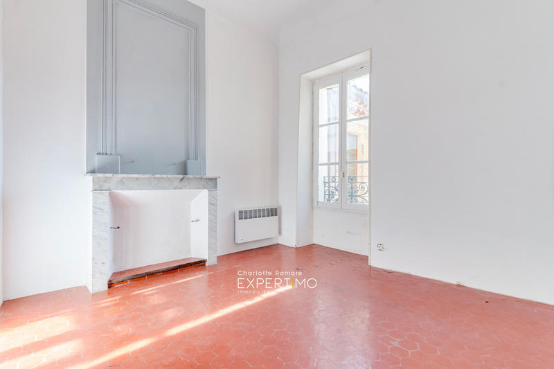 Maison de village - 257 m² - 10 pièces