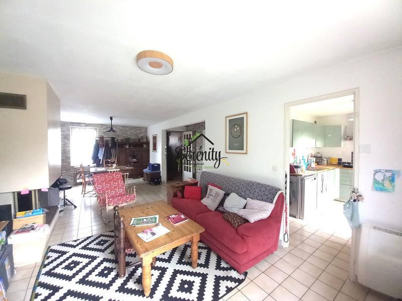 Maison - 100 m² - 6 pièces