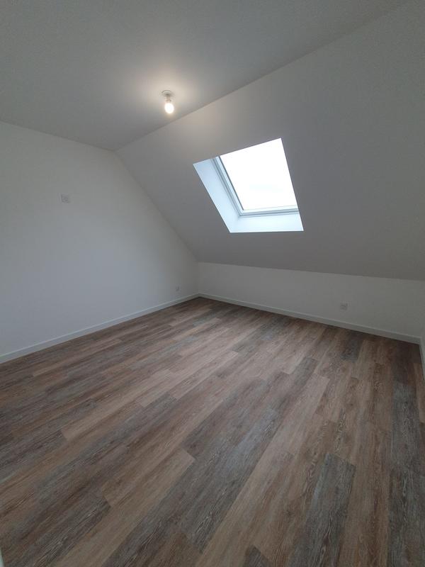 Maison - 153 m² - 8 pièces