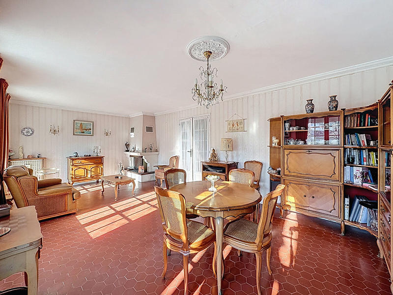 Maison - 130 m² - 7 pièces