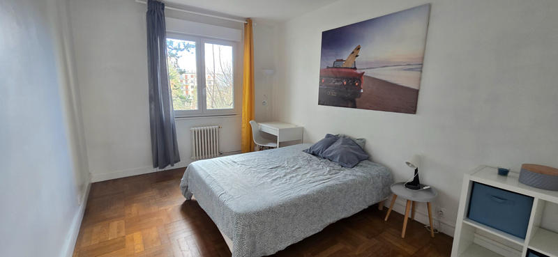 Appartement - 92 m² - 4 pièces