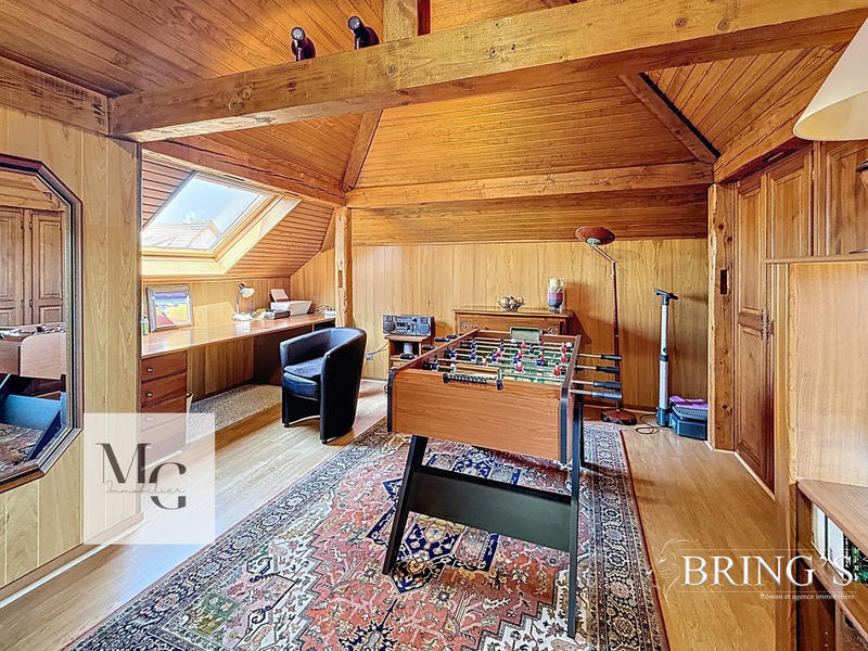 Maison - 189 m² - 5 pièces