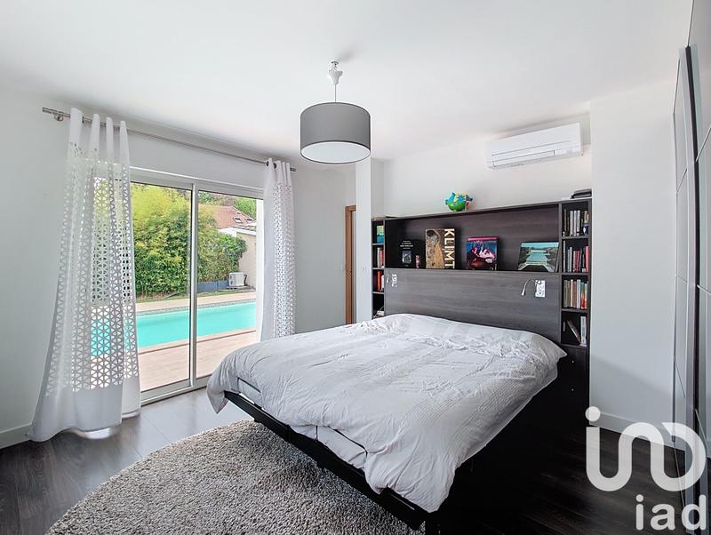 Maison - 290 m² - 10 pièces