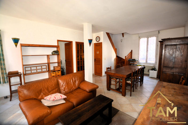 Maison - 110 m² - 4 pièces