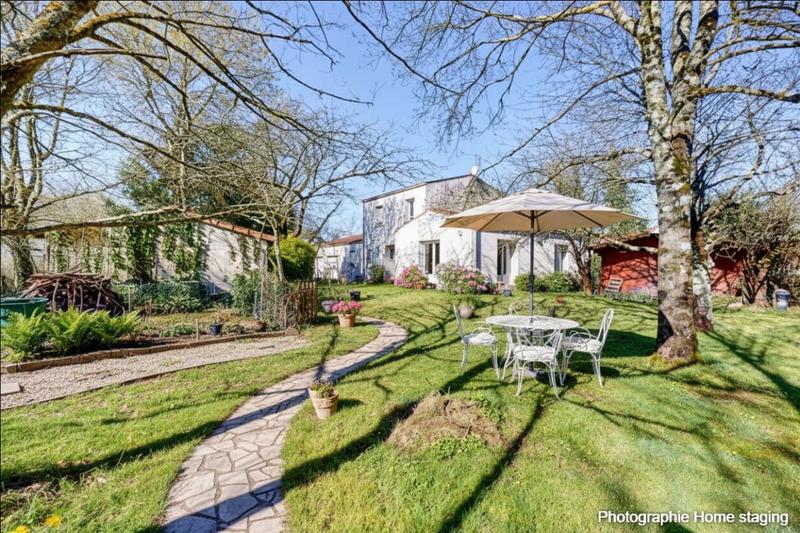 Maison - 153 m² - 6 pièces