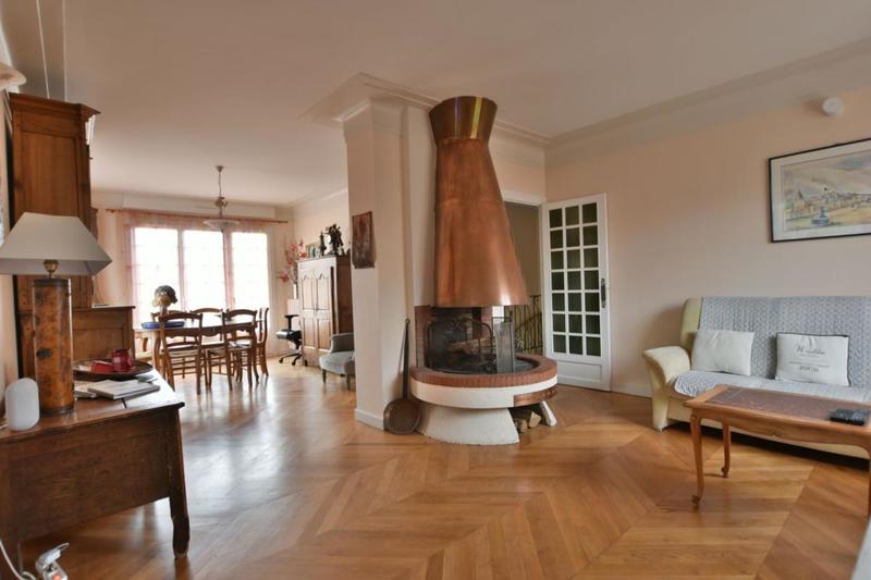 Maison - 155 m² - 7 pièces