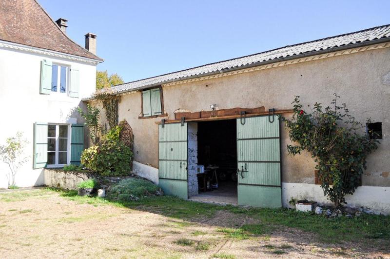 Maison en pierre - 247 m² - 10 pièces