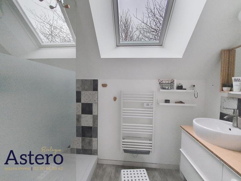 Maison - 146 m² - 6 pièces