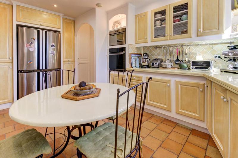 Maison - 104 m² - 4 pièces