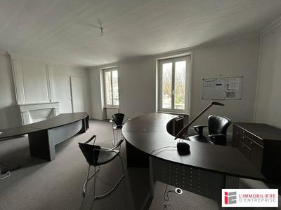 Bureau - 90 m²