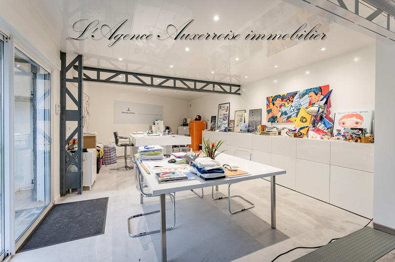 Maison - 314 m² - 8 pièces