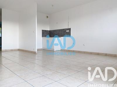 Appartement - 64 m² - 3 pièces