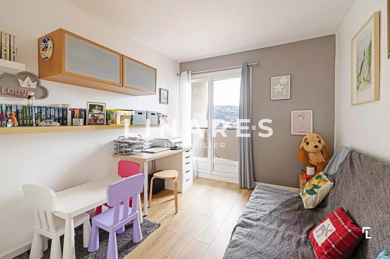 Appartement - 67 m² - 4 pièces