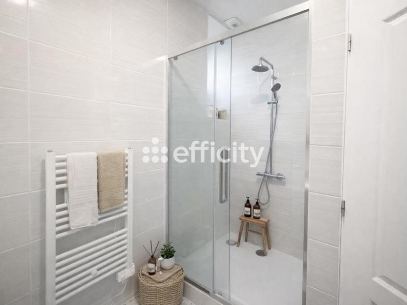 Maison de bourg - 86 m² - 4 pièces