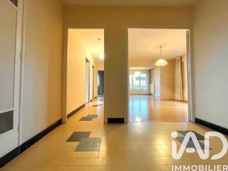 Appartement - 107 m² - 5 pièces