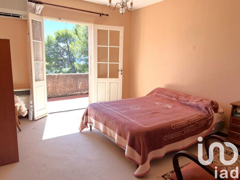 Maison - 200 m² - 8 pièces