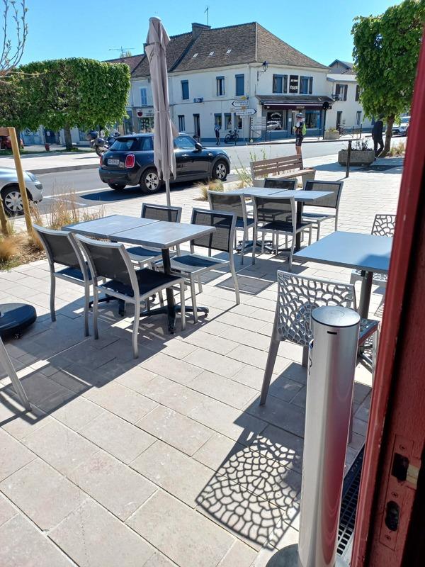 Fonds de commerce - 235 m²