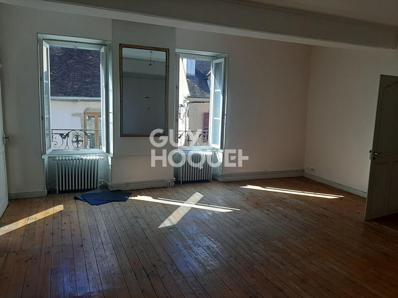 Immeuble - 220 m² - 9 pièces