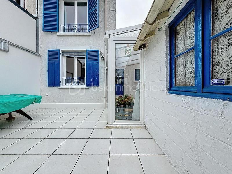 Maison - 100 m² - 5 pièces