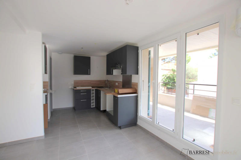 Appartement - 92 m² - 4 pièces