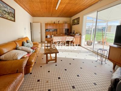 Maison - 114 m² - 6 pièces