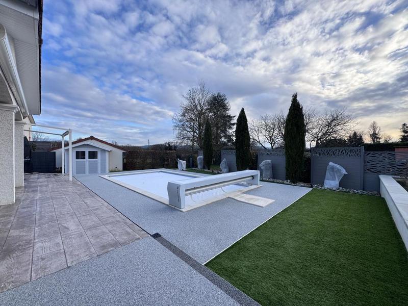 Maison - 108 m² - 4 pièces