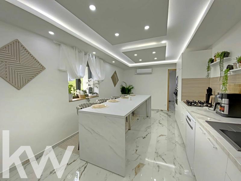 Maison - 113 m² - 5 pièces