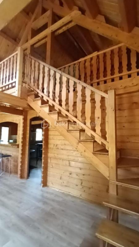 Châlet - 200 m² - 6 pièces