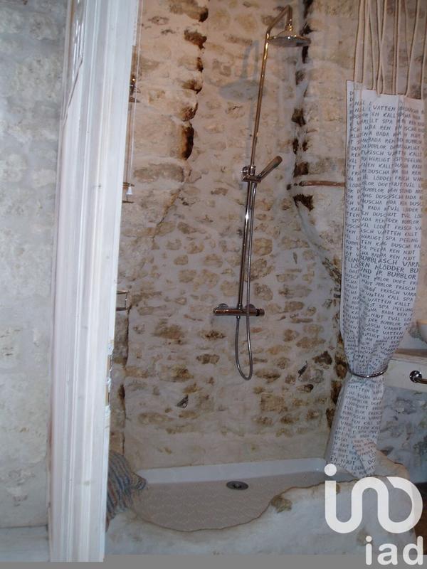 Maison de village - 211 m² - 7 pièces