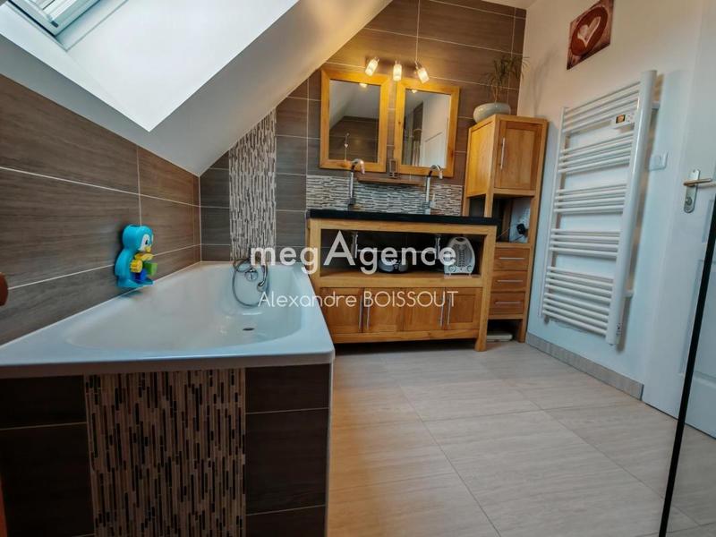Maison - 134 m² - 5 pièces
