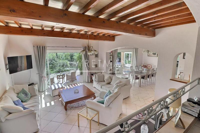 Villa - 187 m² - 5 pièces