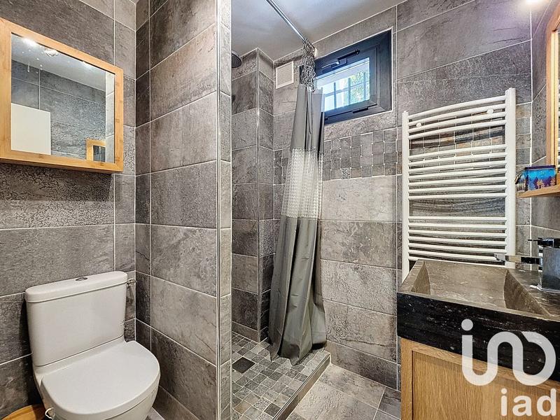 Maison - 175 m² - 7 pièces