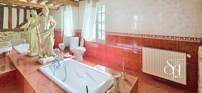 Maison - 315 m² - 6 pièces