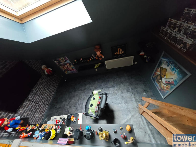 Maison - 150 m² - 7 pièces