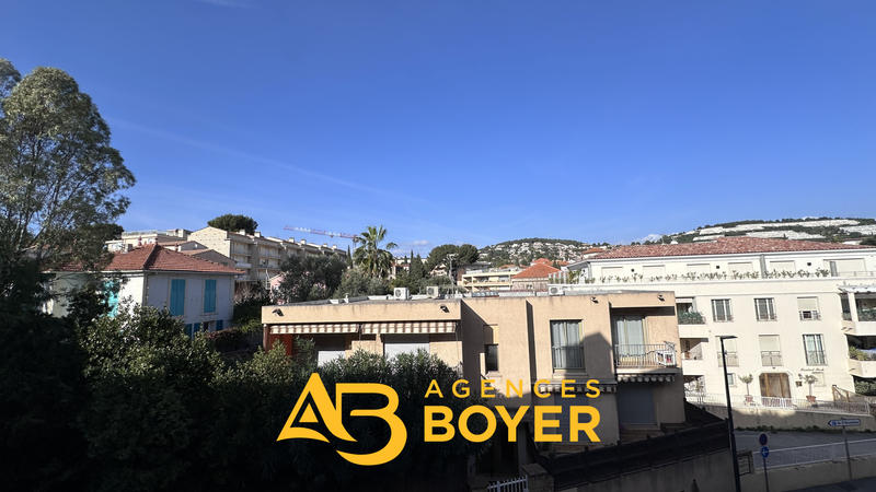 Appartement - 84 m² - 4 pièces