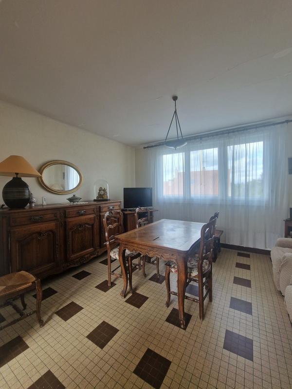 Maison - 80 m² - 4 pièces