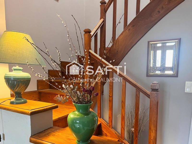 Maison - 127 m² - 6 pièces