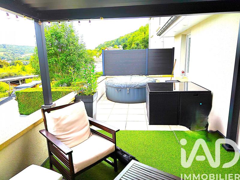 Maison - 95 m² - 4 pièces