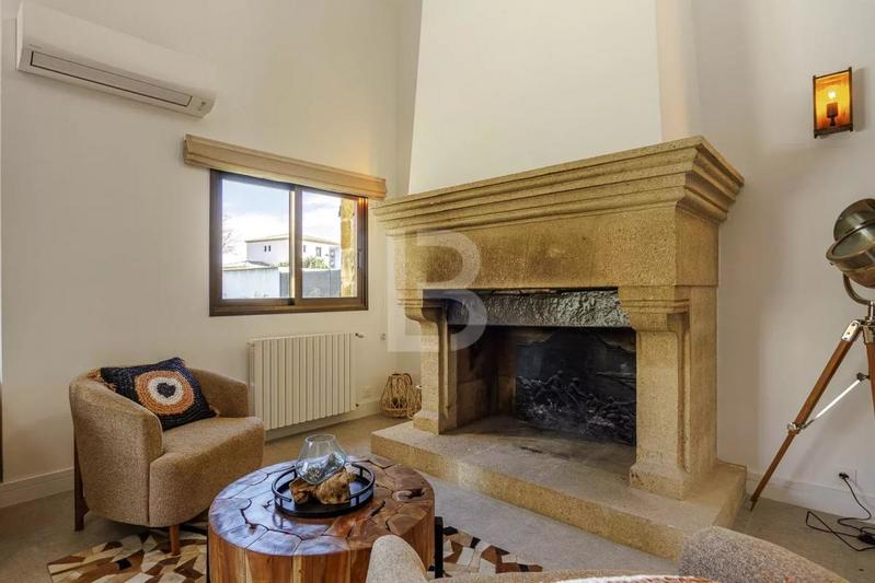 Villa - 181 m² - 7 pièces